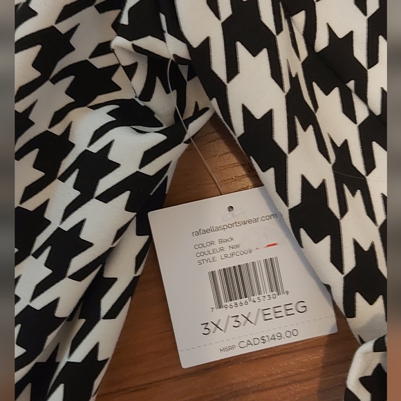 Ella black & white suit jacket - Picture 3 of 4